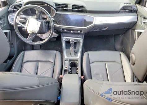 2020 Audi Q3 Premium z USA, uszkodzony, nr VIN WA1AECF37L1055224